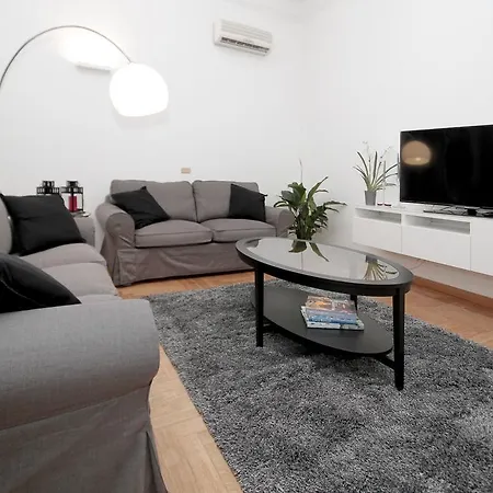 Lux Properzio Roma